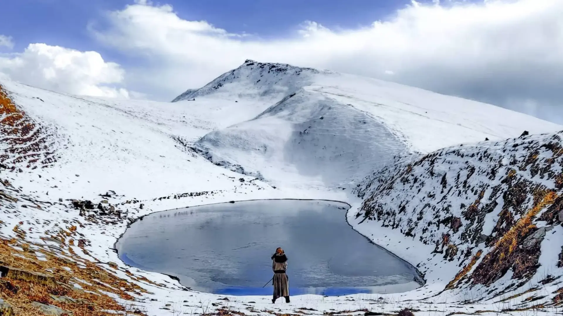 Rani-Sui-Lake-Manali-Himachal-Pradesh-Insta-Himachal-jpeg